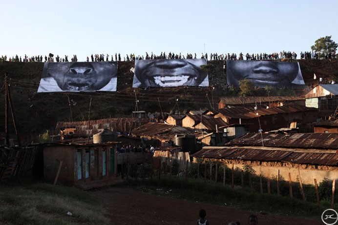 [JR_kibera_action1.jpg]