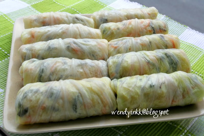 Table for 2.... or more Cabbage Veggie Rolls