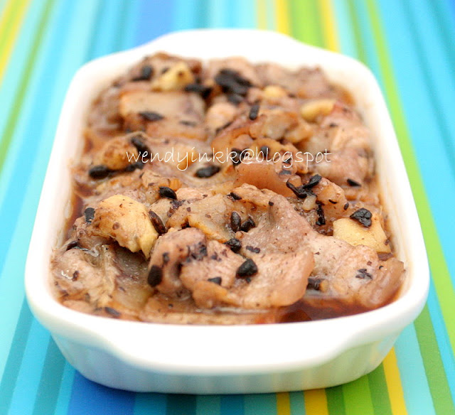 Table for 2.... or more Salted Fish Steamed Pork