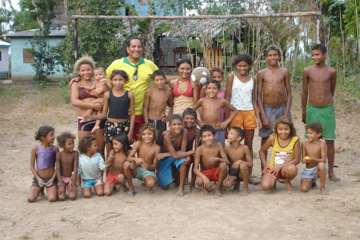 Crianças da Reserva Extrativista do Cajari/AP