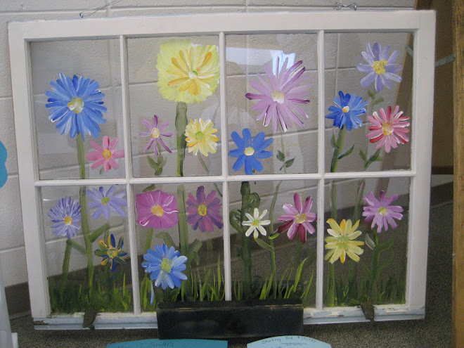 Old Window Art  with Daisies