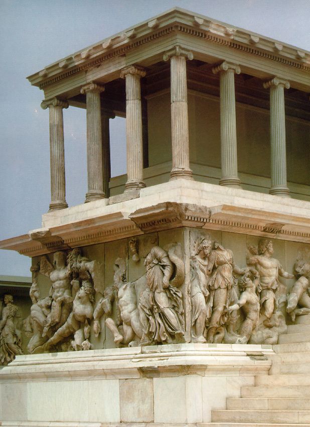 Greek&Roman ART THE FREESTANDING RELIEF OF GREEK ART AND SCULPTURE