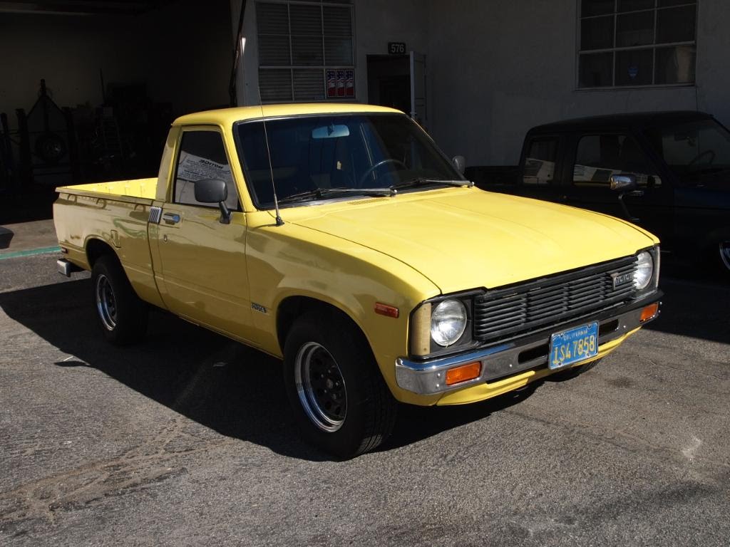 South Bay Street Machines: 1979 Toyota pick up 2WD