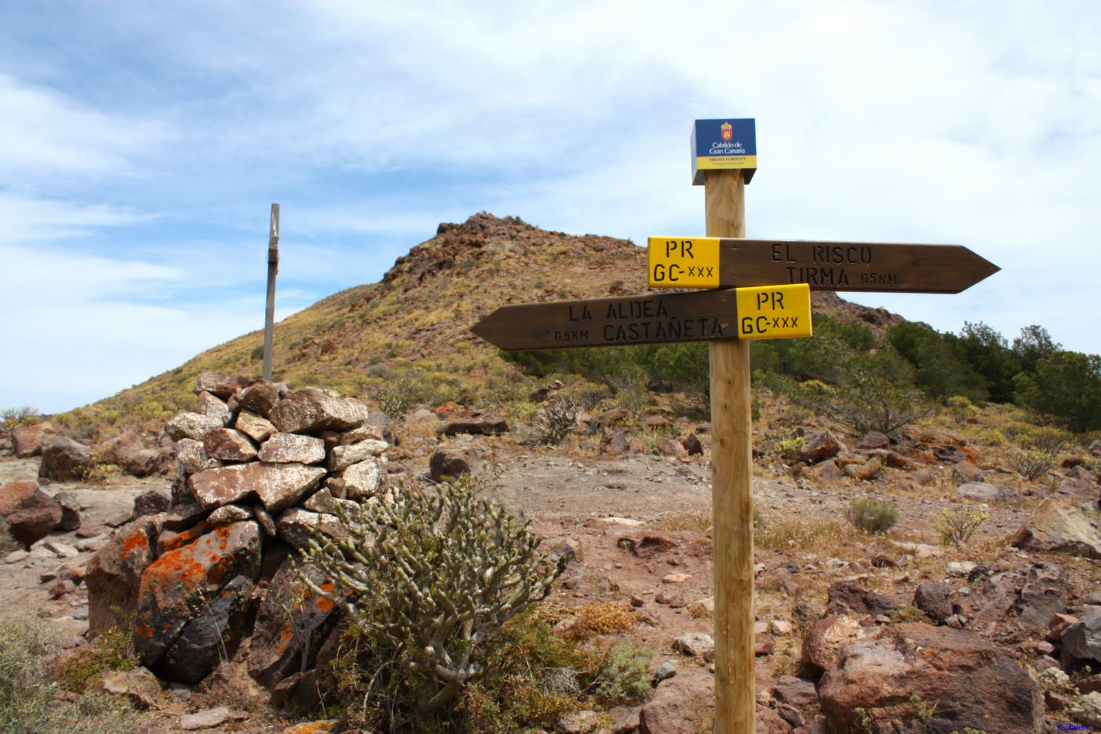 RASTATUN DESDE FANEQUE CAMINANDO DESDE LA ALDEA DE SAN NICOLAS AL