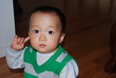 小V与小J的快乐生活: pictures: JJ一岁了