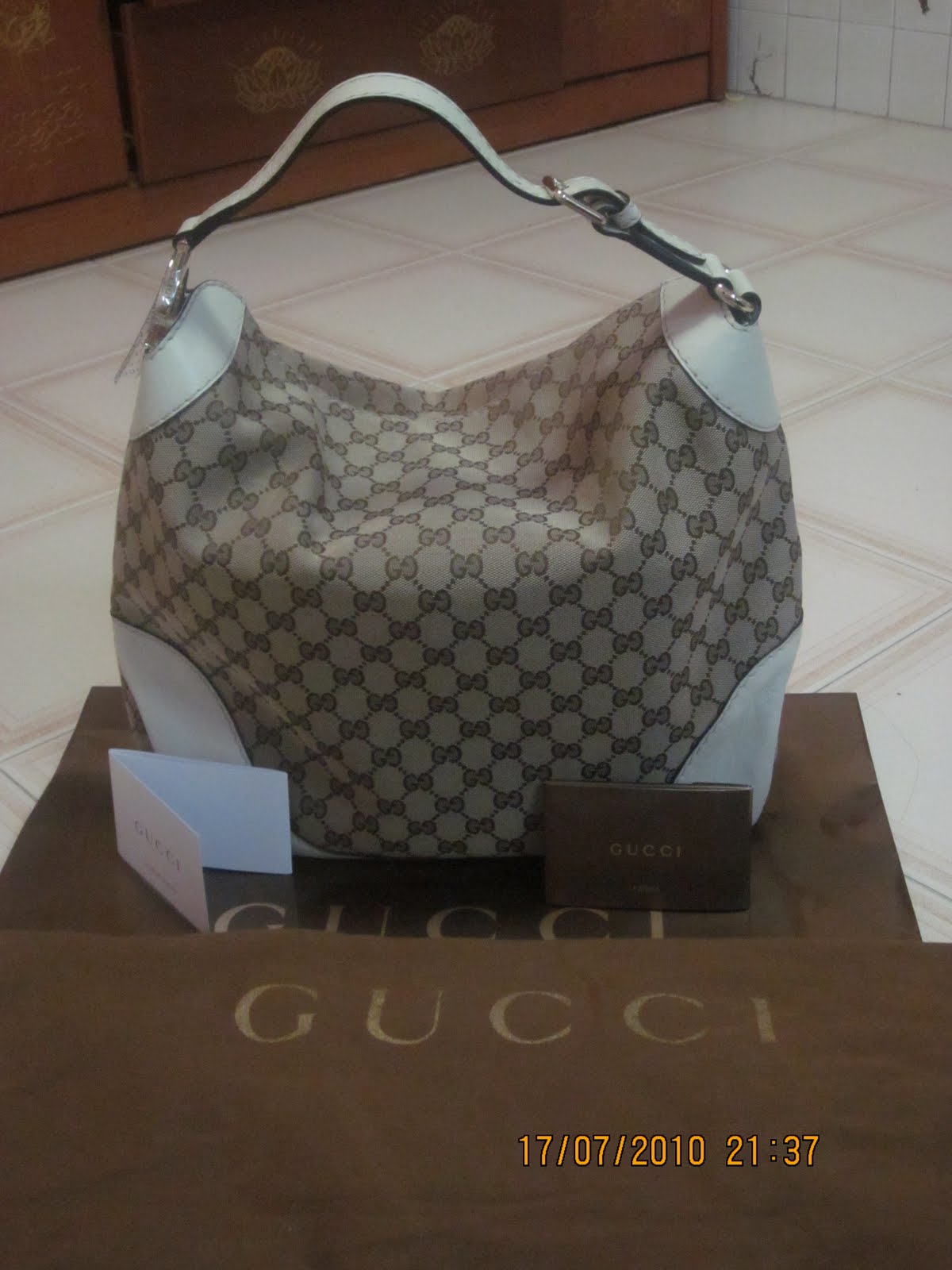 Authentic Branded Bags: GUCCI GG Logo Monogram Hobo Shoulder Bag @ $1,300.00