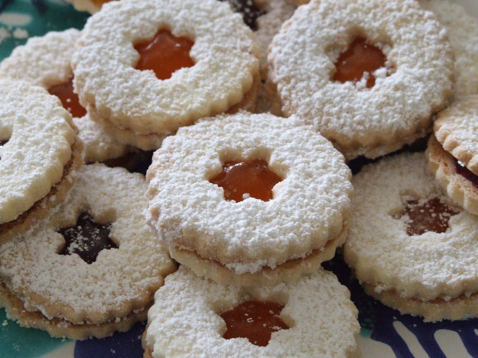 Petite Indulgence / Cooking and other Adventures: Gluten Free &amp;quot;Linzer ...