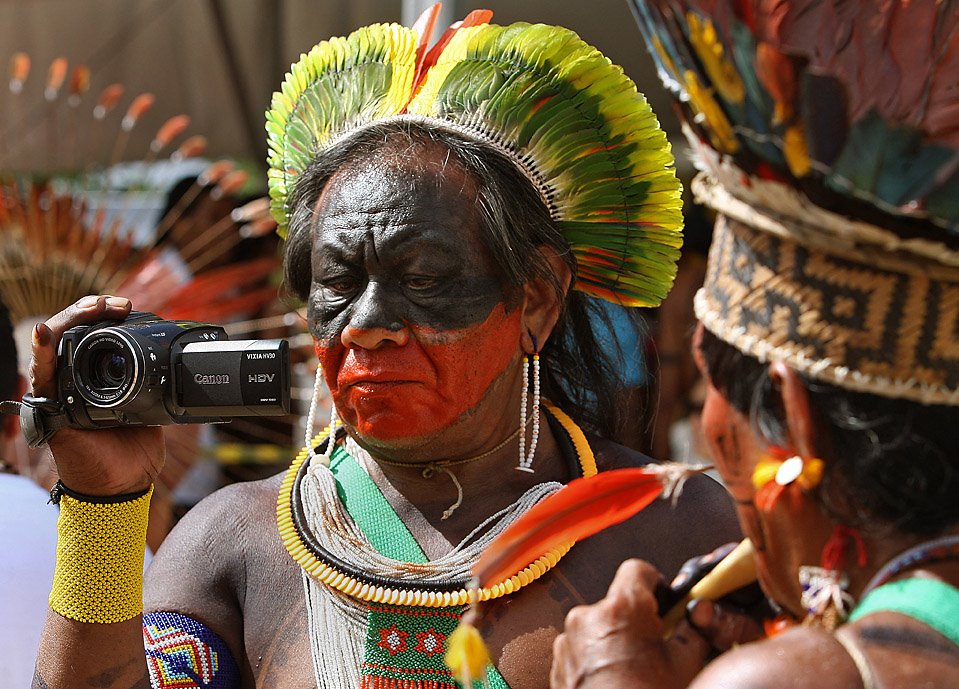 [indigenous+person+c+videocam.jpg]