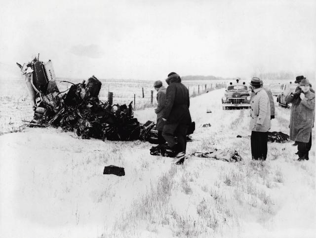 [Buddy+Holly+wreckage.jpg]