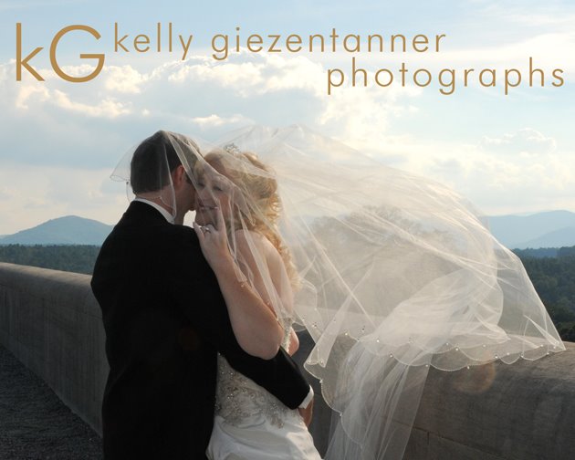Kelly Giezentanner photographs