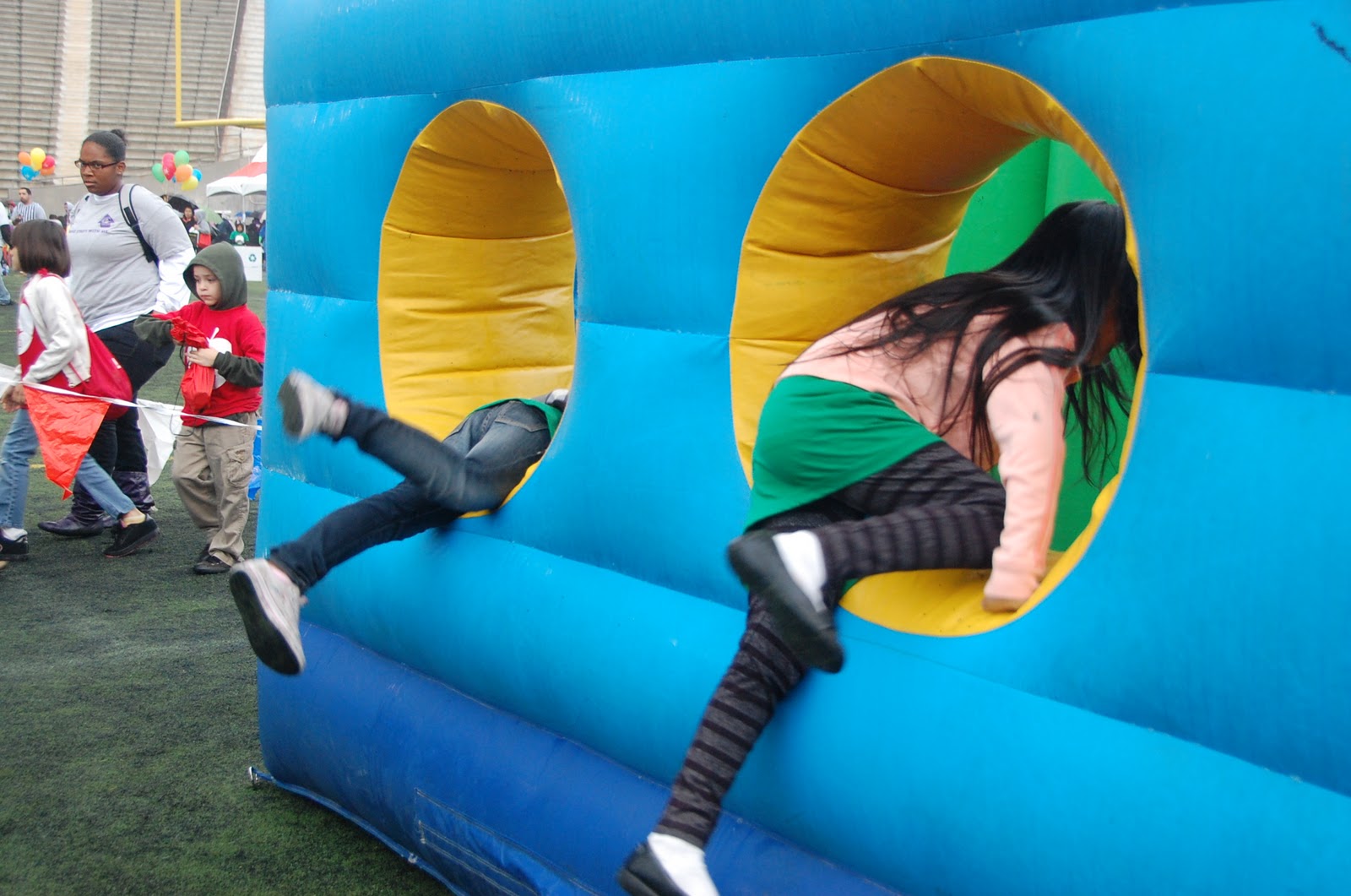 Magic Jump Rentals Sponsoring LA's BEST 8th Annual Family Health Festival