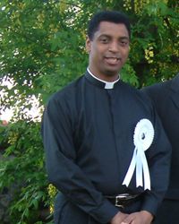 [revgeorgehargreaves.jpg]