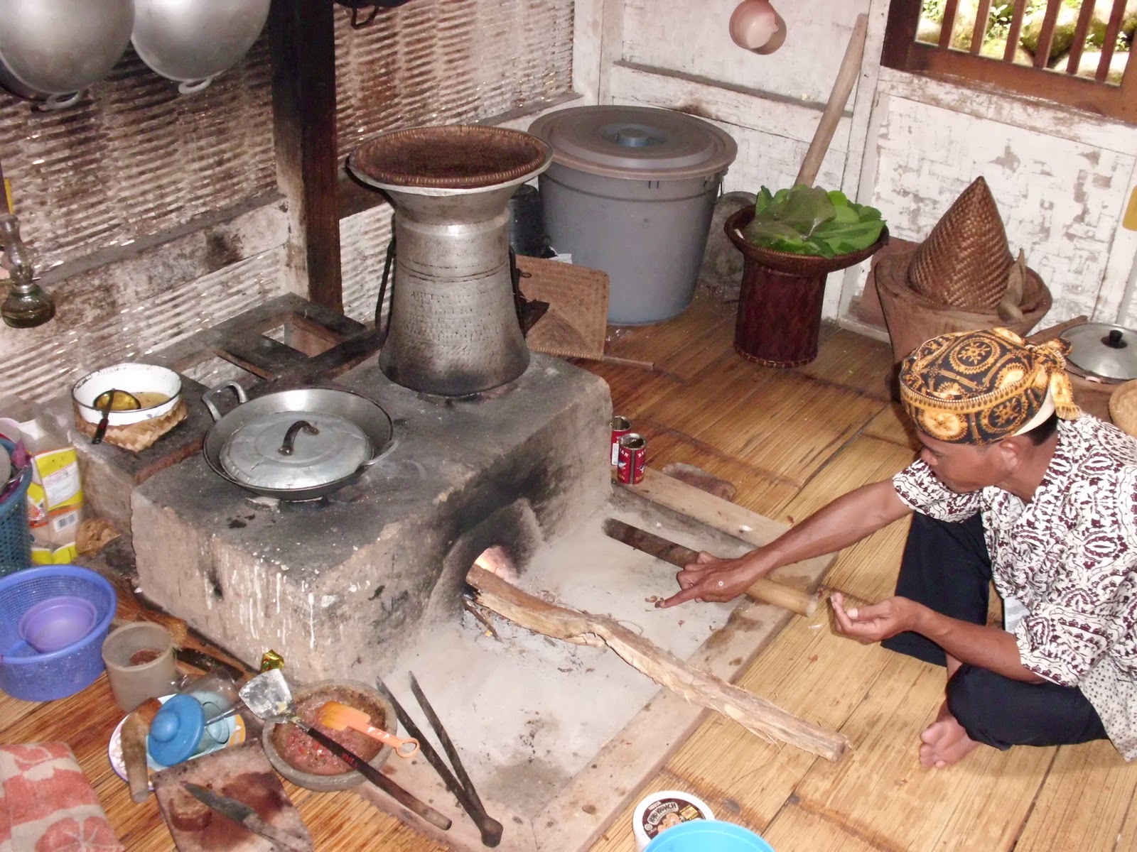 Kearifan Kampung Naga