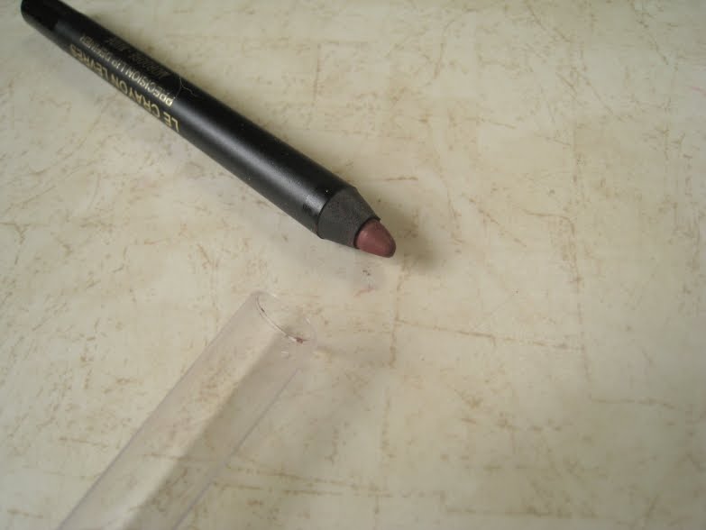 The Non-Blonde: Edward Bess & Chanel Natural Lip Definers