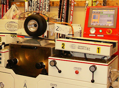 Mantec stone grinding machine