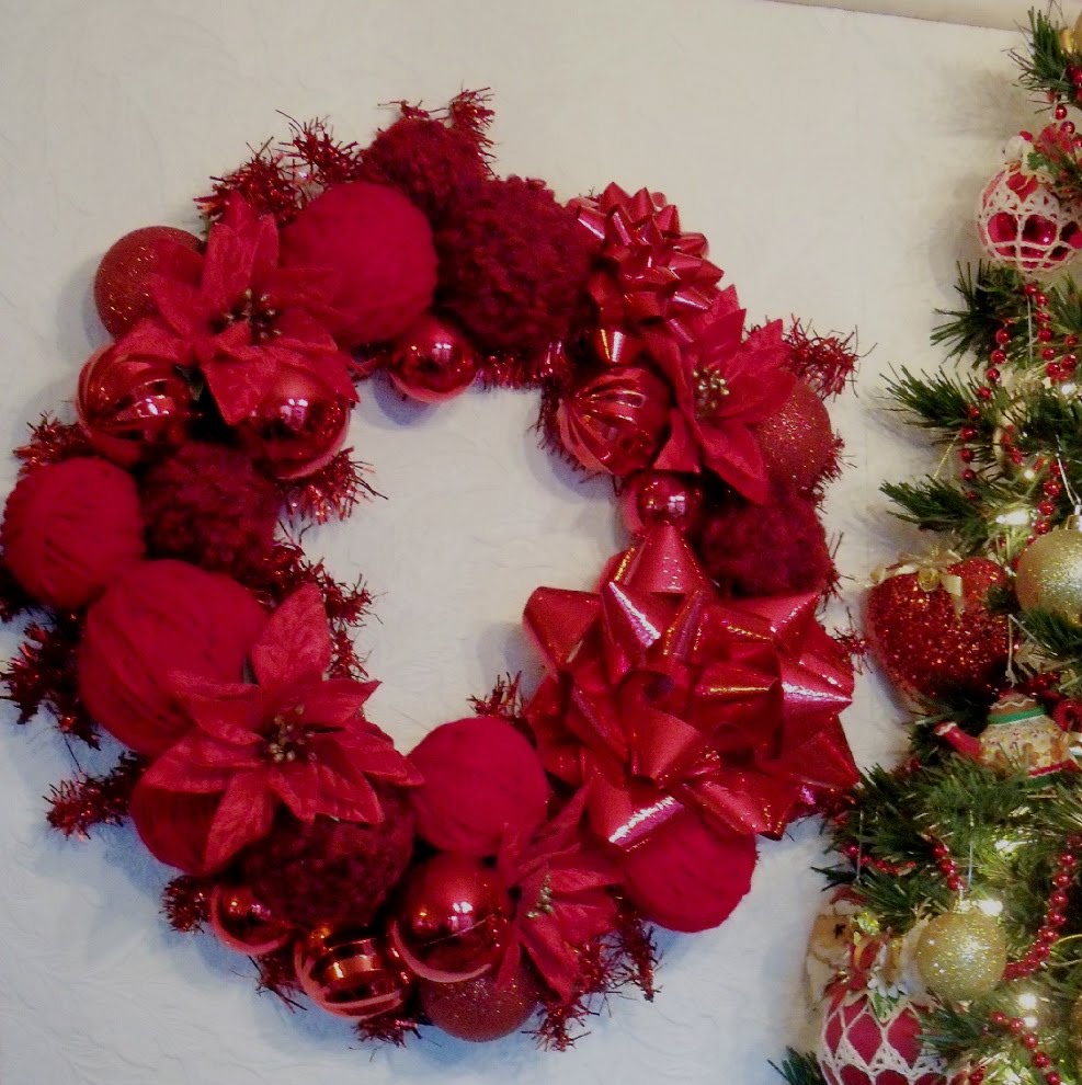 Make The Best of Things: I'm still herewith Christmas wreaths!