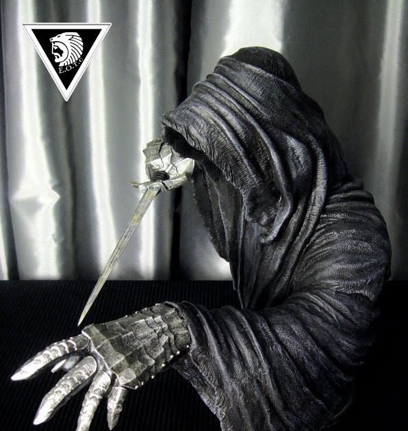 THE LORD OF THE RINGS: Sideshow Legendary Scale Bust : Ringwraith
