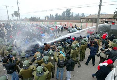 represion-carabineros.jpg
