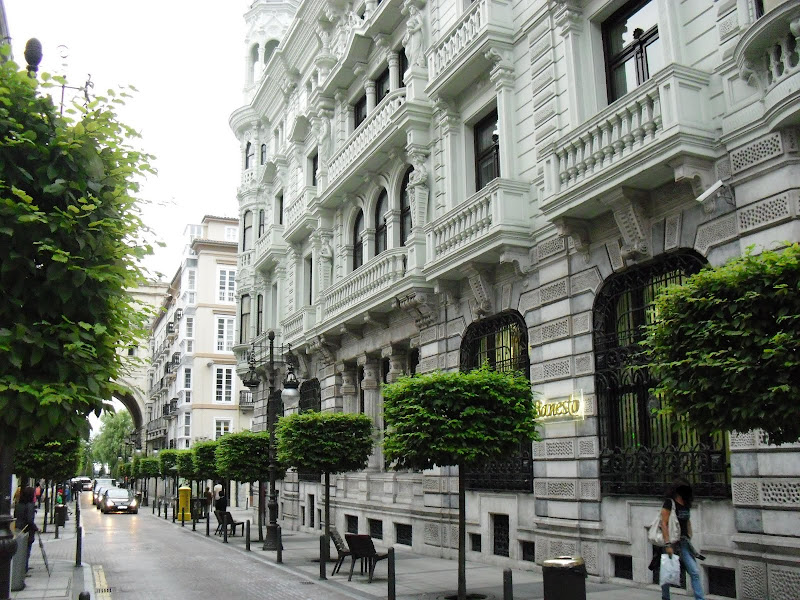 la ciudad habla EDIFICIO BANCO MERCANTIL ( ACTUAL BANESTO )