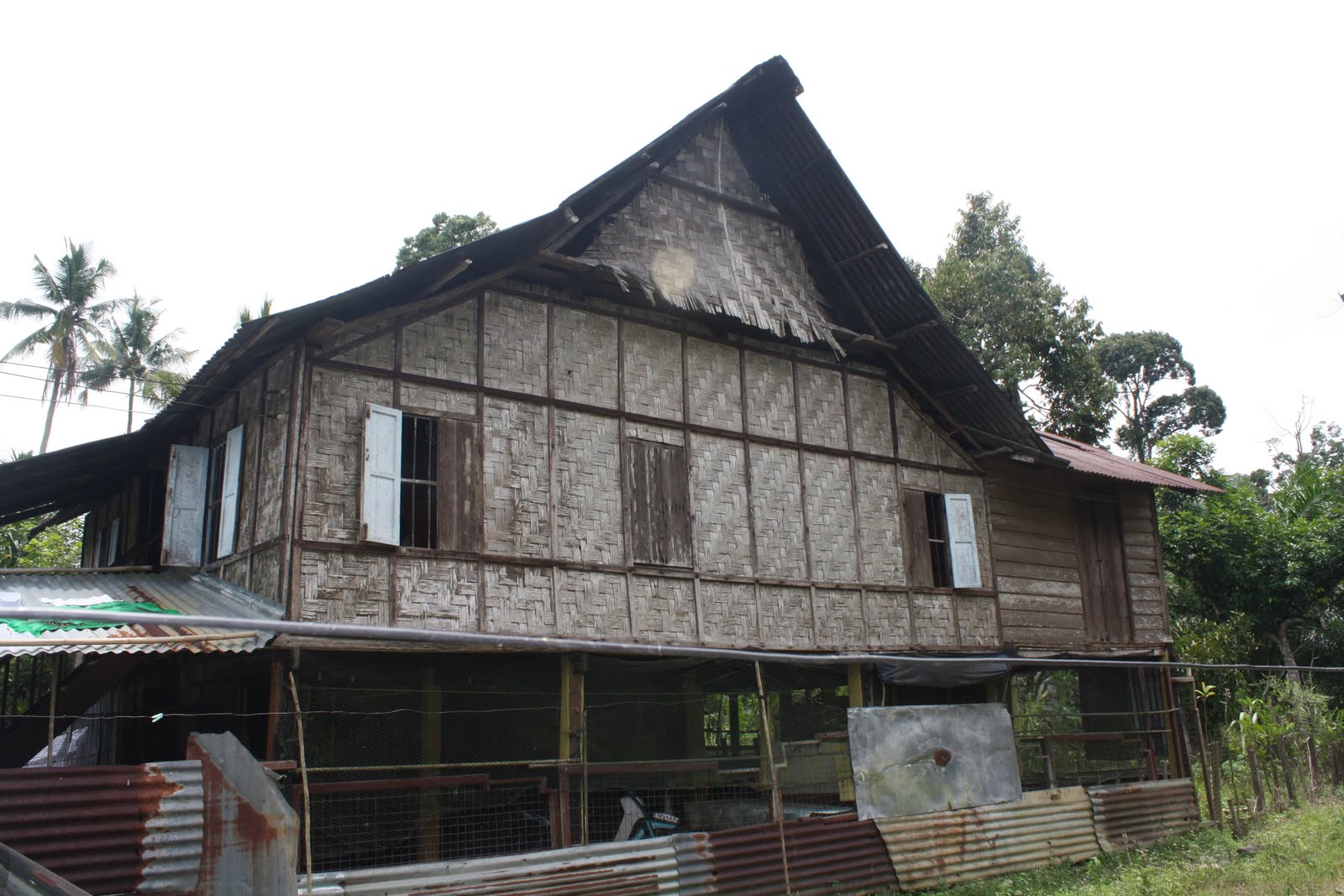 izzati zulkifli Rumah Tradisional Negeri Perak