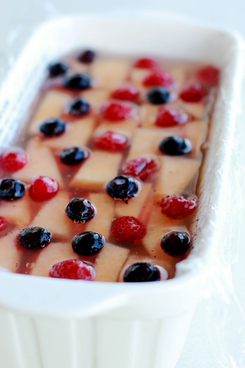 Green Cilantro Layered Fruit Agar Agar