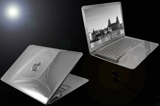 MacBook+Air+Supreme+Ice+Edition.jpg