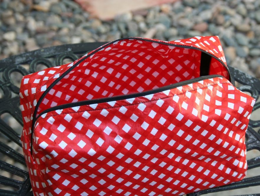 The Good, The Plaid, and The Snuggly Tablecloth Bag