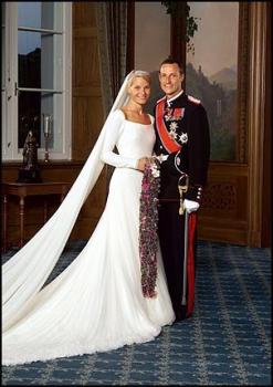 [Crown+Prince+Haakon+and+Princess_Mette-Marit.jpg]