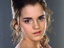 emma watson hermione actress granger hermoine born potter harry yule ball english 1990 duerre charlotte wearing ever been