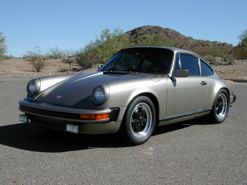 [porsche_911.jpg]