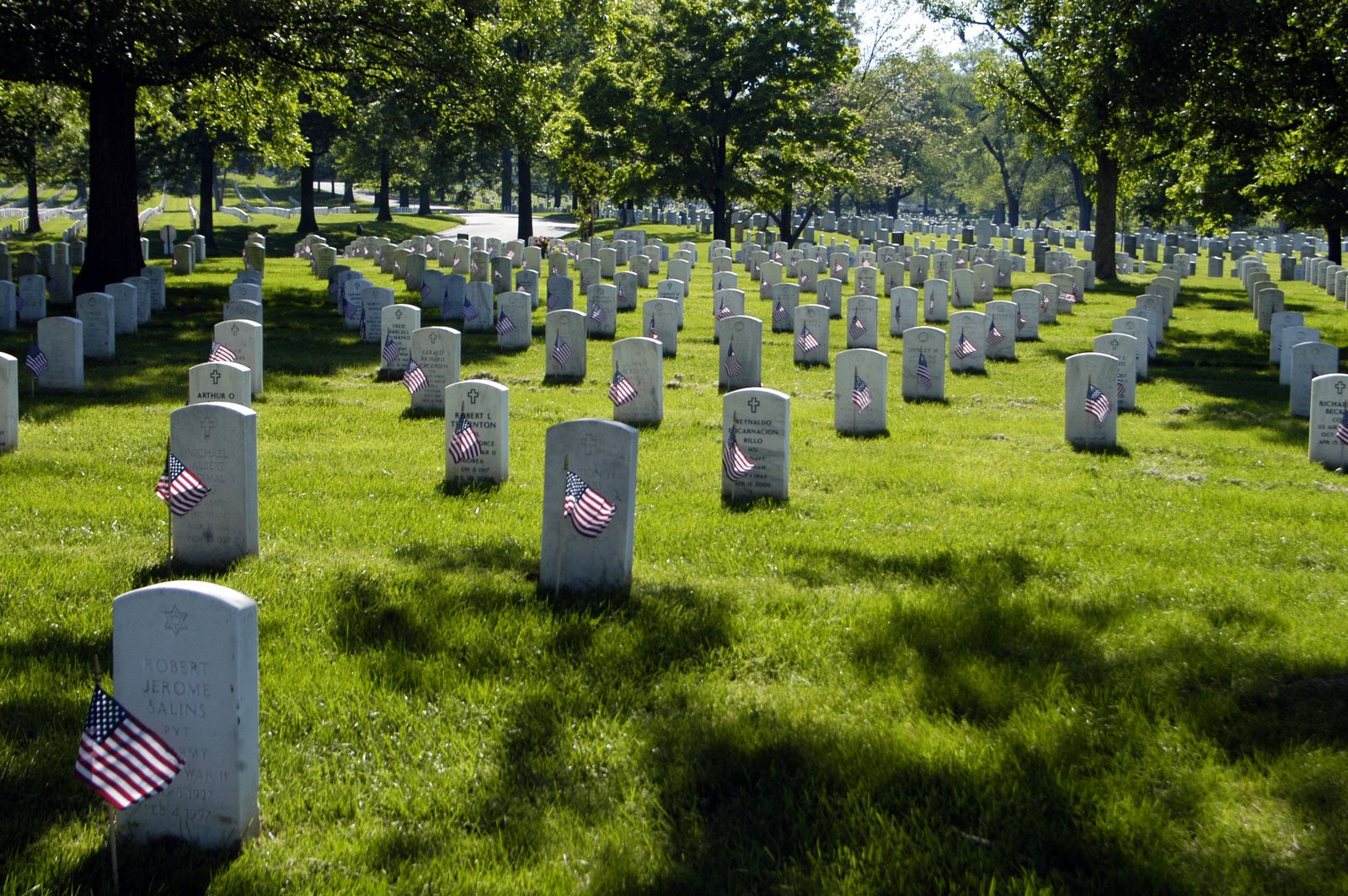 [memorial_day_arlington.jpg]