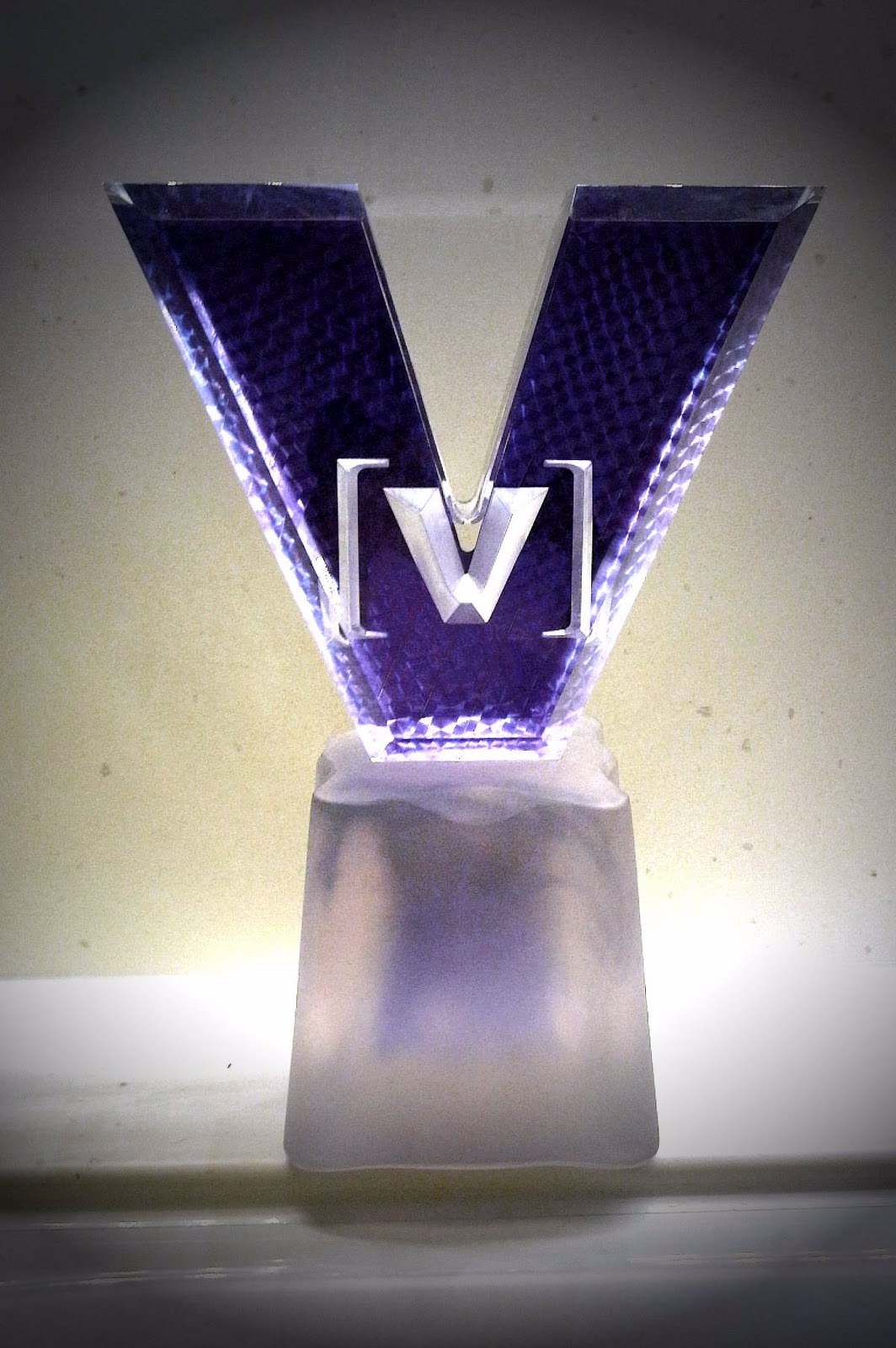 Kissme4Ukiss: [TWITTER] Ukiss member's update