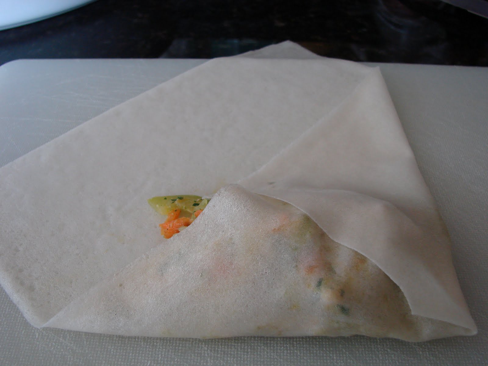 Halal Mama Spring Rolls with Sweet and Sour Sauce