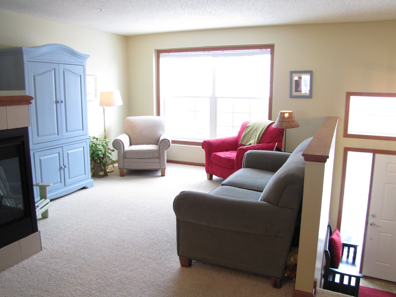 898 Ledgestone Drive, Mahtomedi, MN Mahtomedi Townhouse For Rent