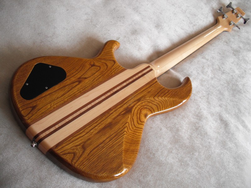 Flat Eric's Bass & Guitar Collection Aria SB600, my first SB