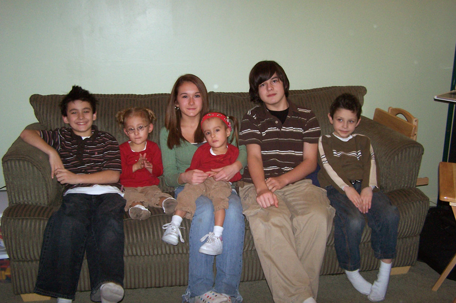 [2007.12.24EricsonKids.jpg]