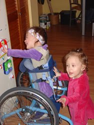 [2006.04.12HandEFridge.jpg]