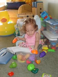 [2006.06.10HollandBucket.jpg]