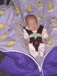 [2004.11.13EdenCarSeat.jpg]