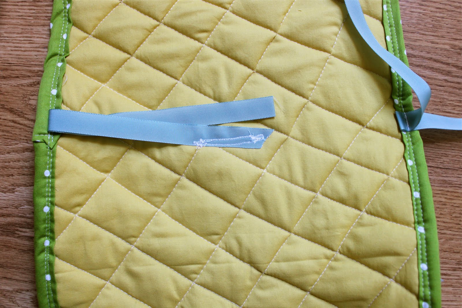 Smile and Wave High Chair Seat Cover Tutorial