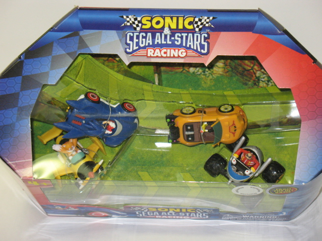 jage betale sig har taget fejl Tets' Toys and Shenanigans: Sega and Sonic All-Stars racing 4 car set  review.