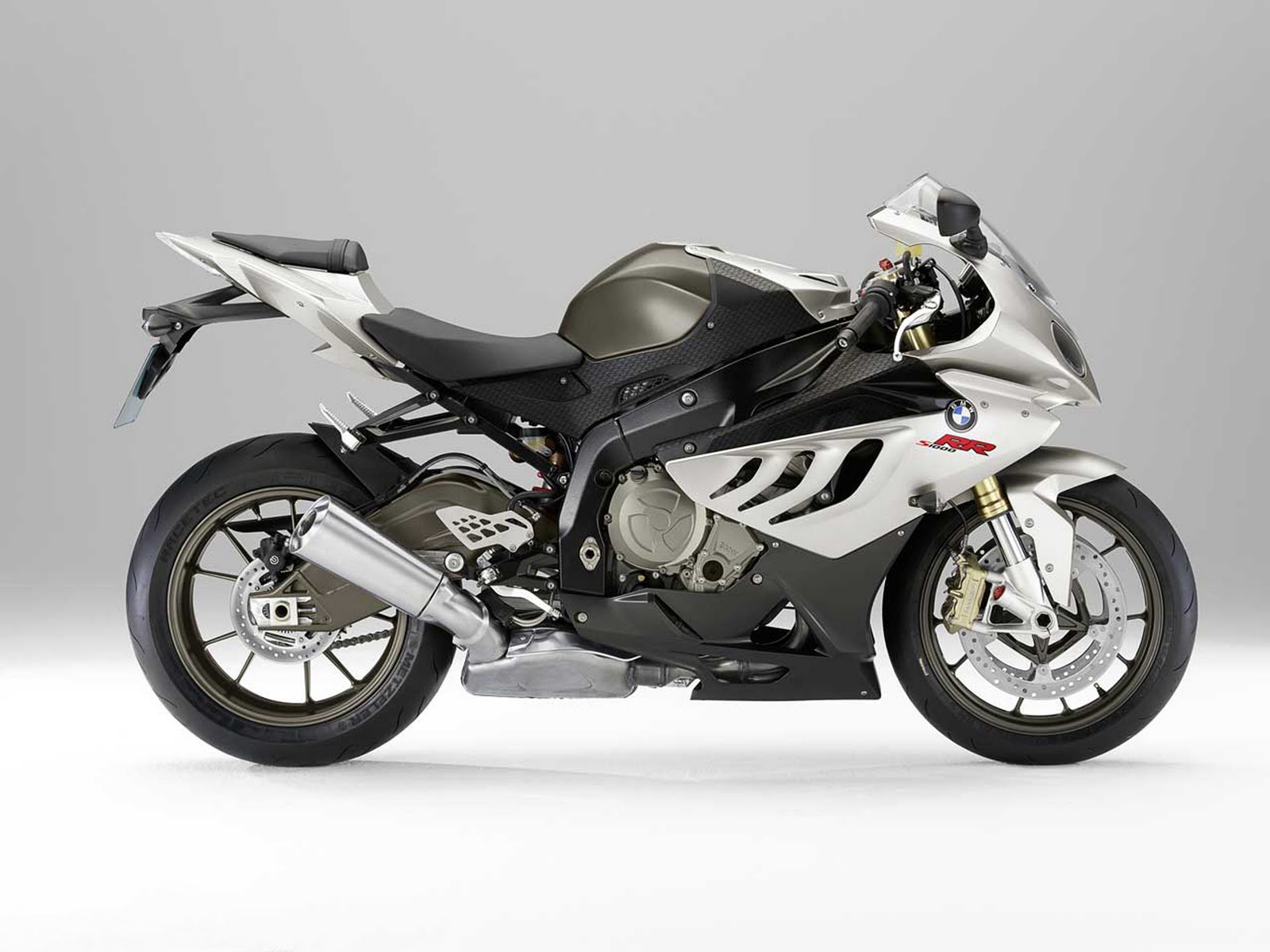 Burn the Hell's Highway 2010 BMW S1000RR