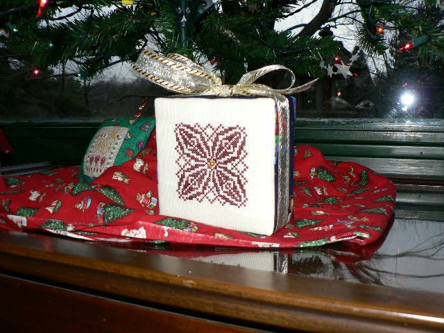 [Quaker+Cube+front.jpg]