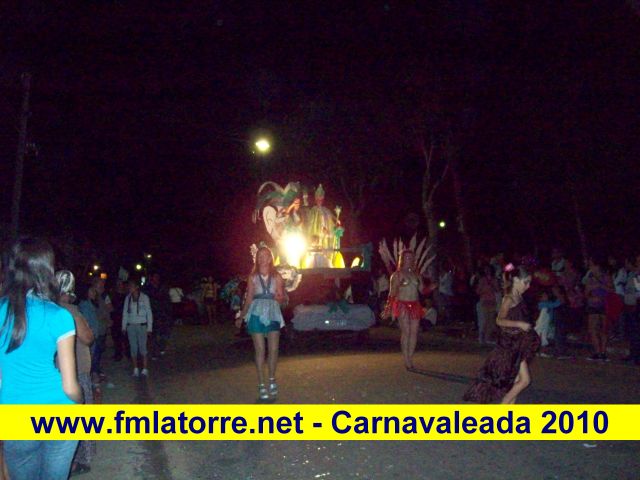 [CARNAVALEADA+2010+32.jpg]