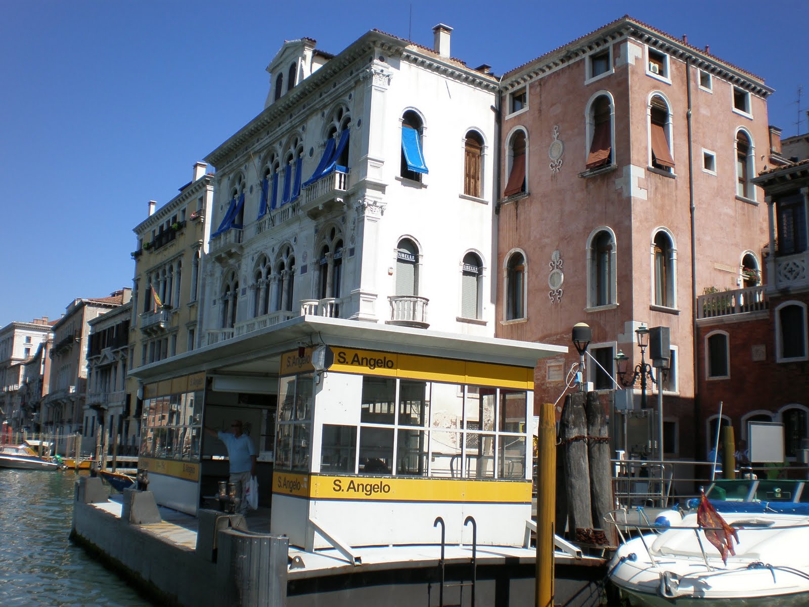 venezia-un-altro-percorso-illustrato-verso-the-edge