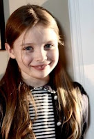 Crooked Smile: 3 actresses for Renesmee Cullen.