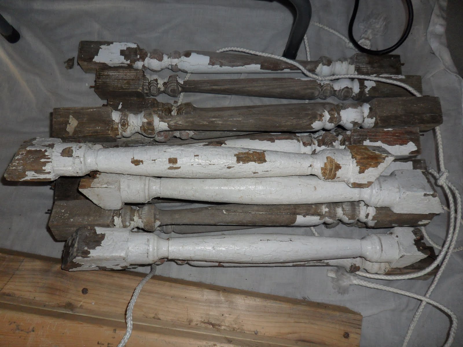 reclaimed crafts: salvaged balusters? spindle sticks!