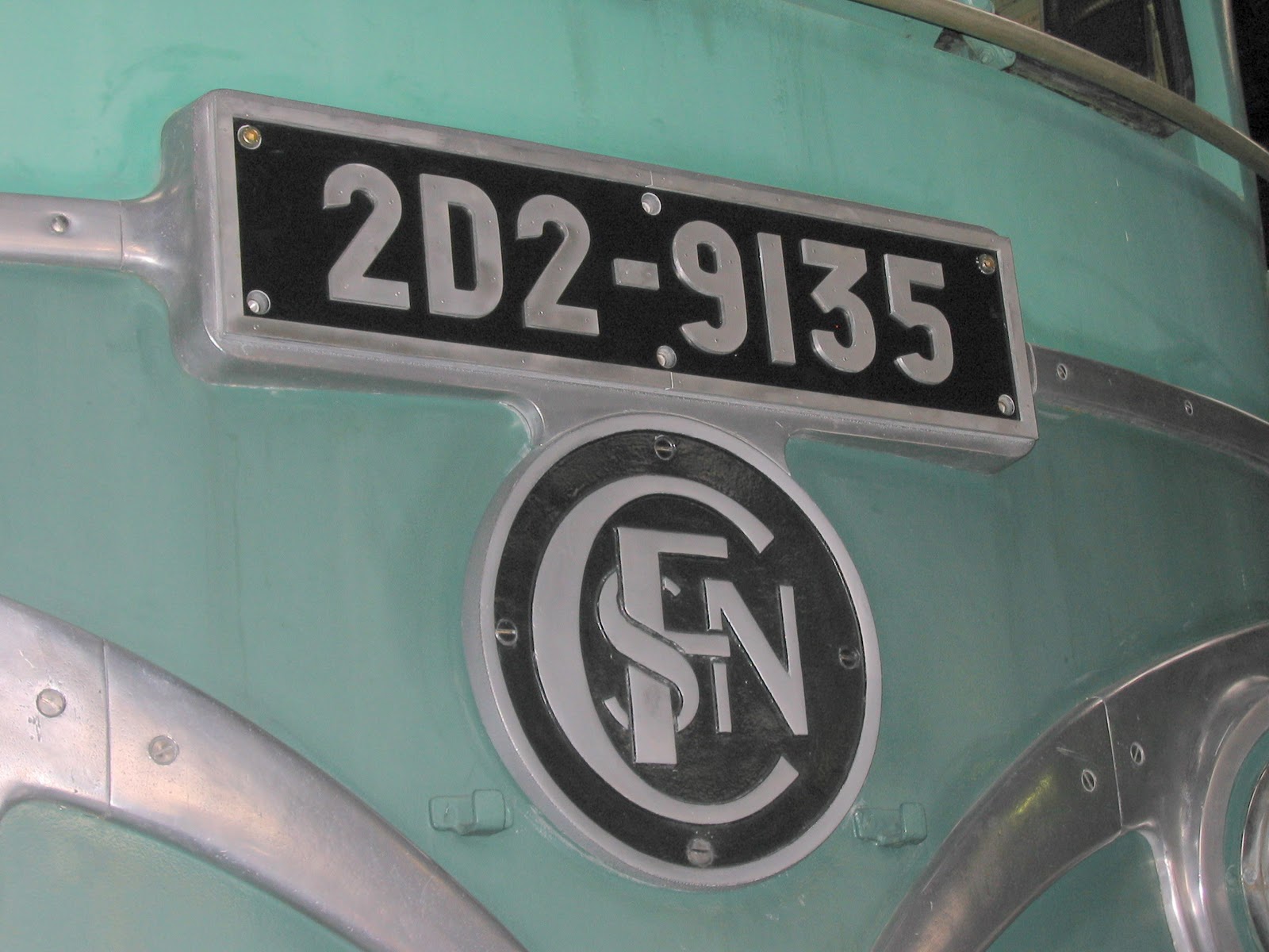 z+CB9135-2chamb09-10.JPG