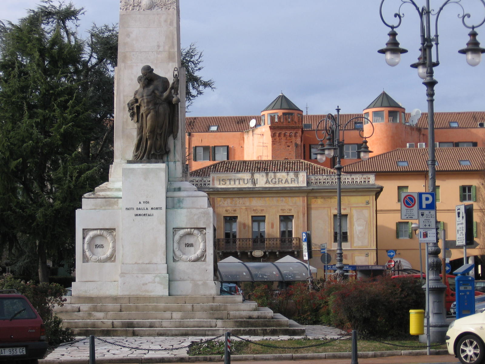 [IMG_2842.JPG]