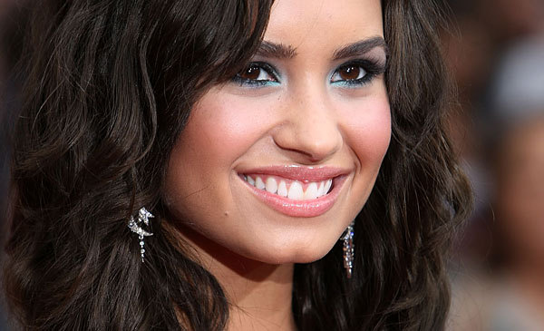  GLD Demi Na Lista Das 50 Cantoras Mais Lindas Do Mundo